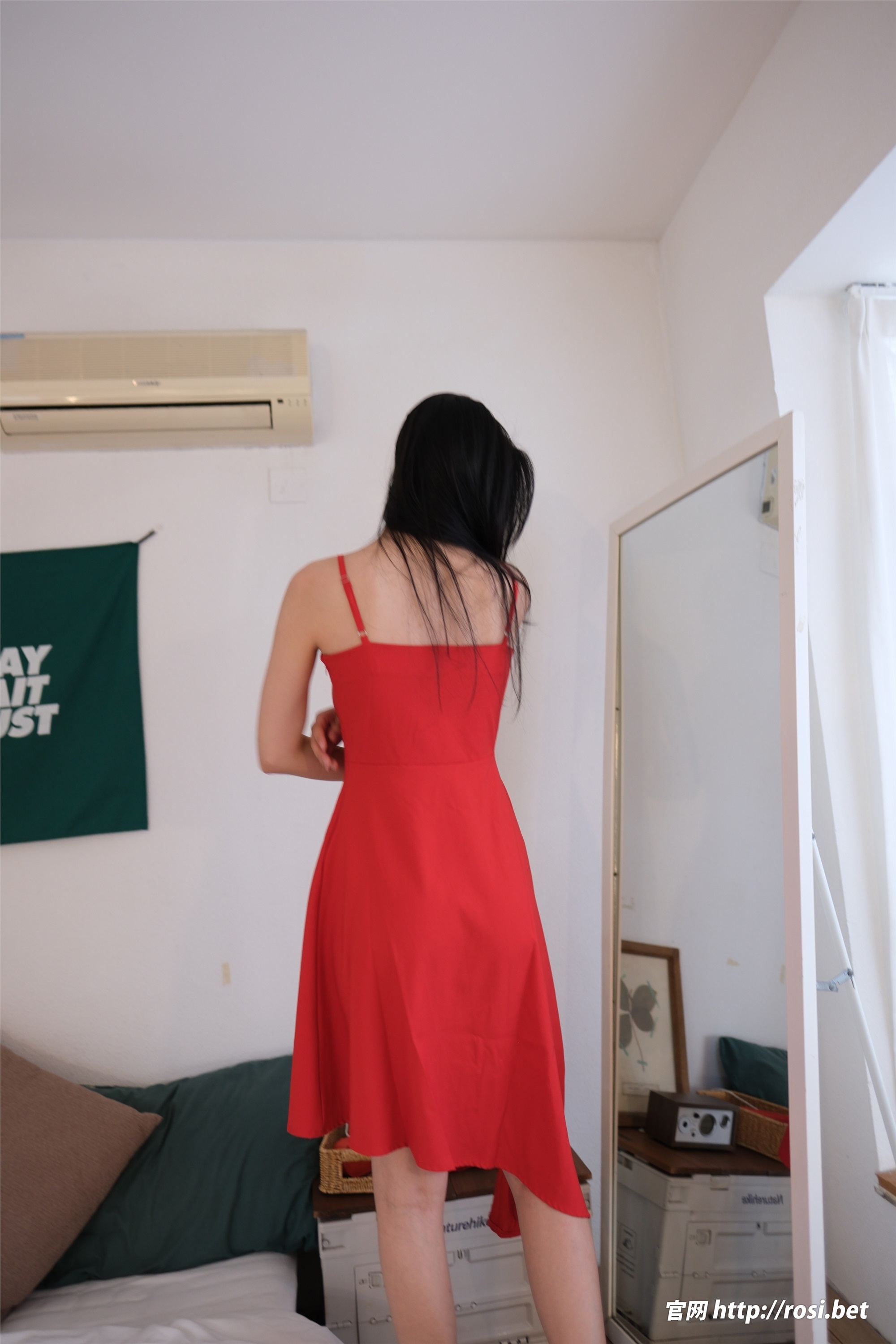 ROSI写真 2025.11.09 NO.5088